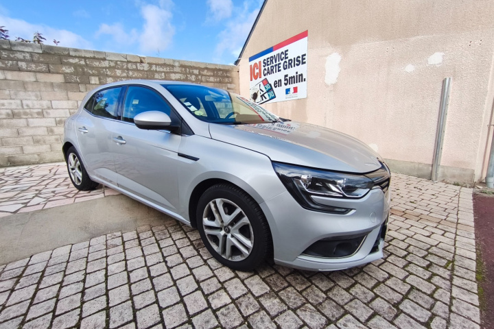 RENAULT MEGANE IV BERLINE BUSINESS
