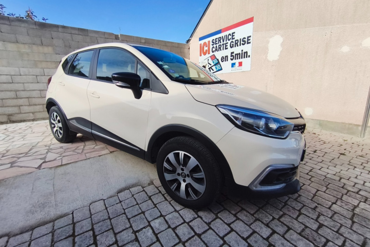 RENAULT CAPTUR BUSINESS